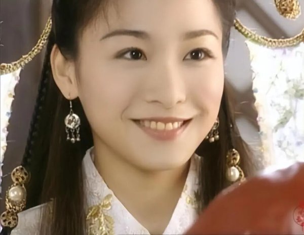 億策略 演员江祖平回应“被性侵”: 让律师接手后续, 一切相信司法